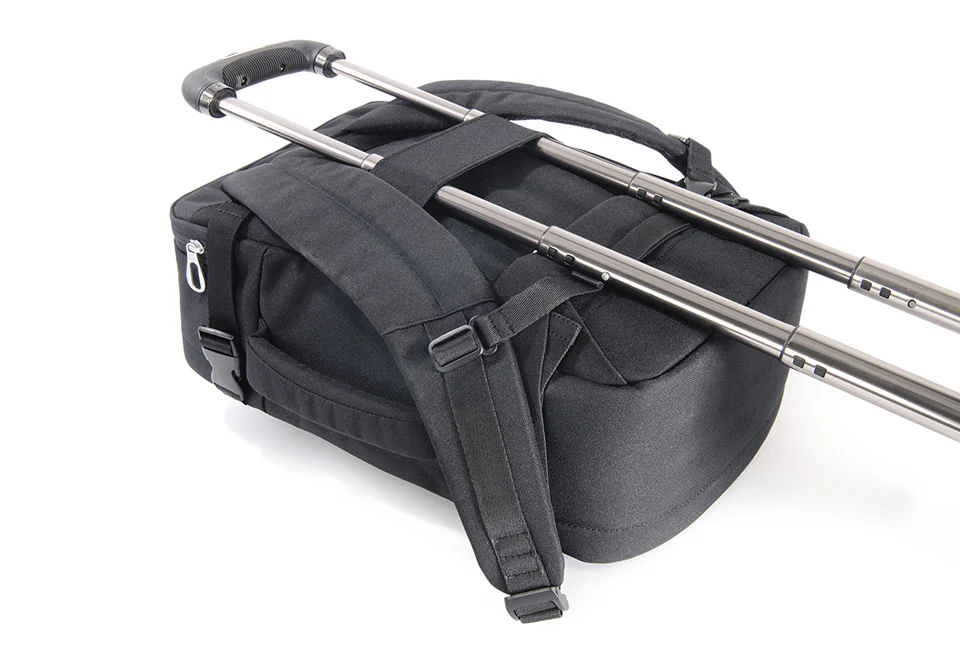 TUGO Travel Backpack for Laptop 15.6'' and MacBook Pro 16'' - Image 15