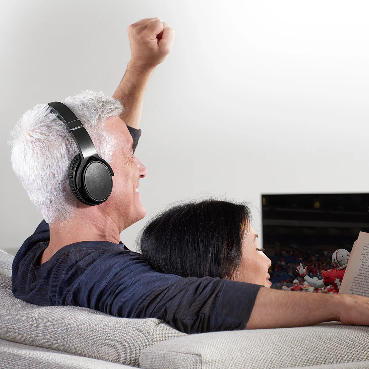 TV Wireless Headphones by Sharper Image - Image 3