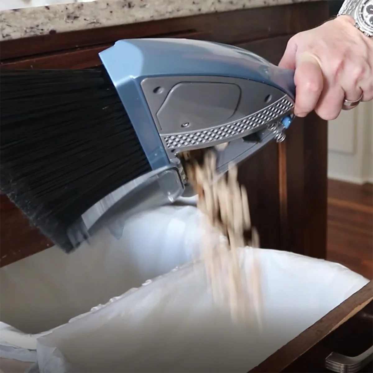 Vacuum Broom - Image 4