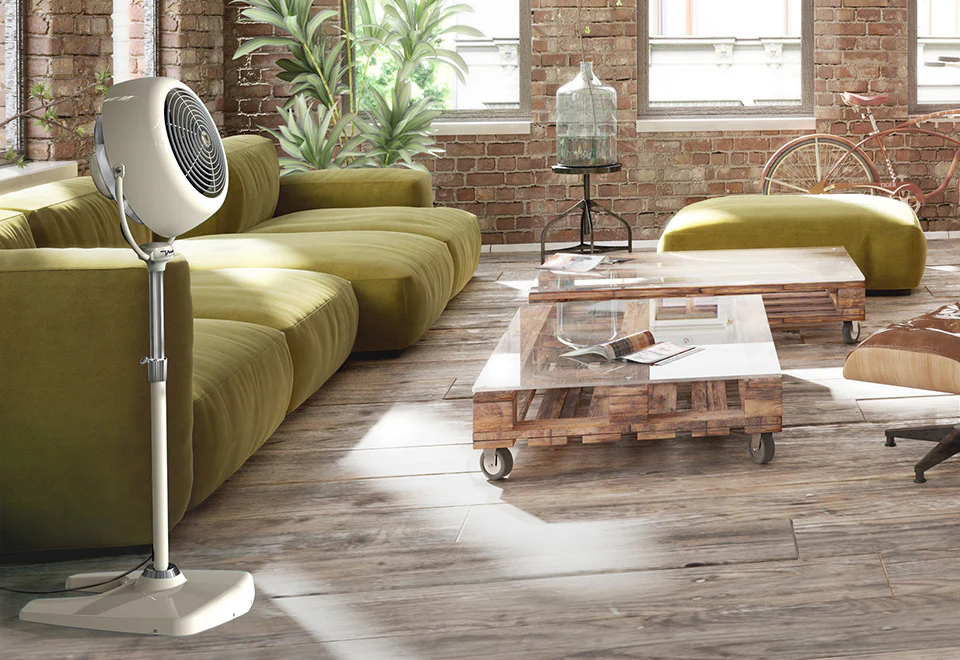 Vornado® Vintage Pedestal Fan - Image 9