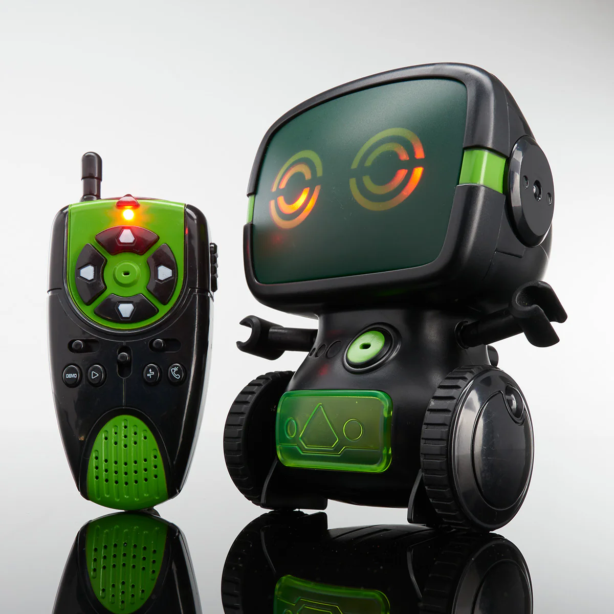 Walkie-Talkie Spy Robot - Image 3