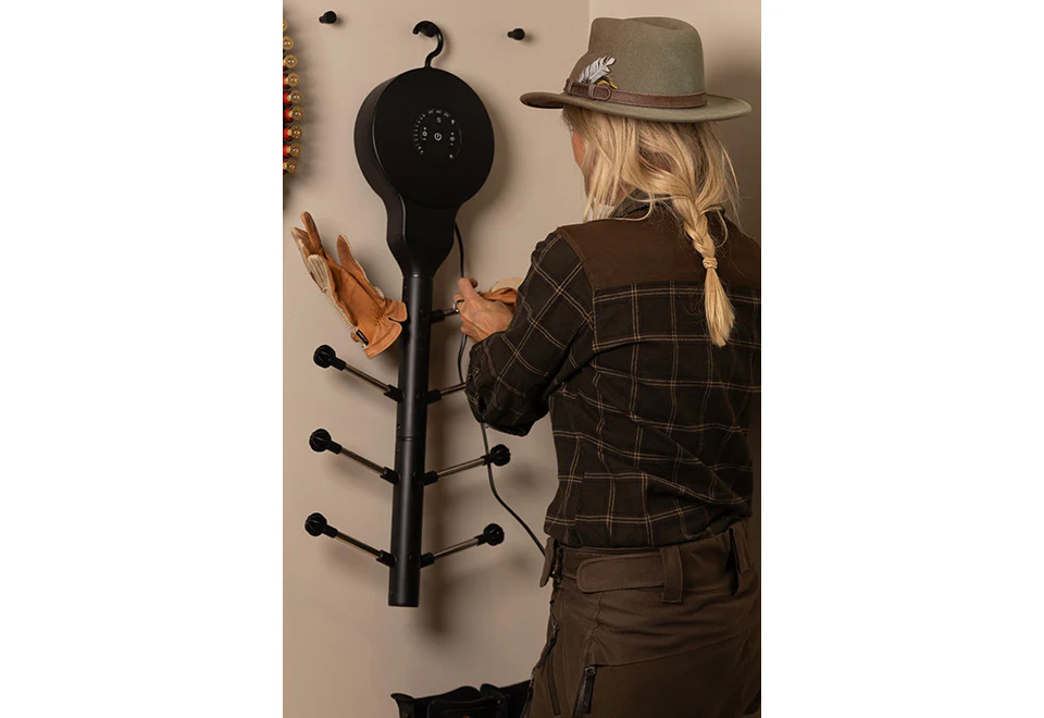 Wall Mounted Shoe and Glove Dryer - Image 5