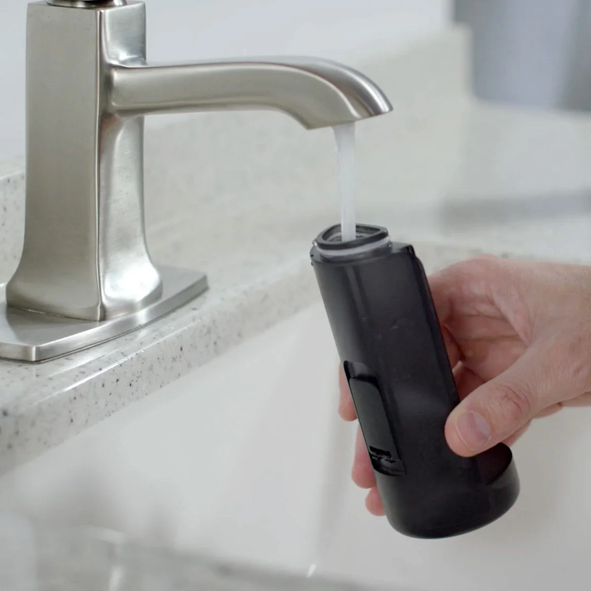 Water Powered Ear Wax Removal Cleaner - Image 6