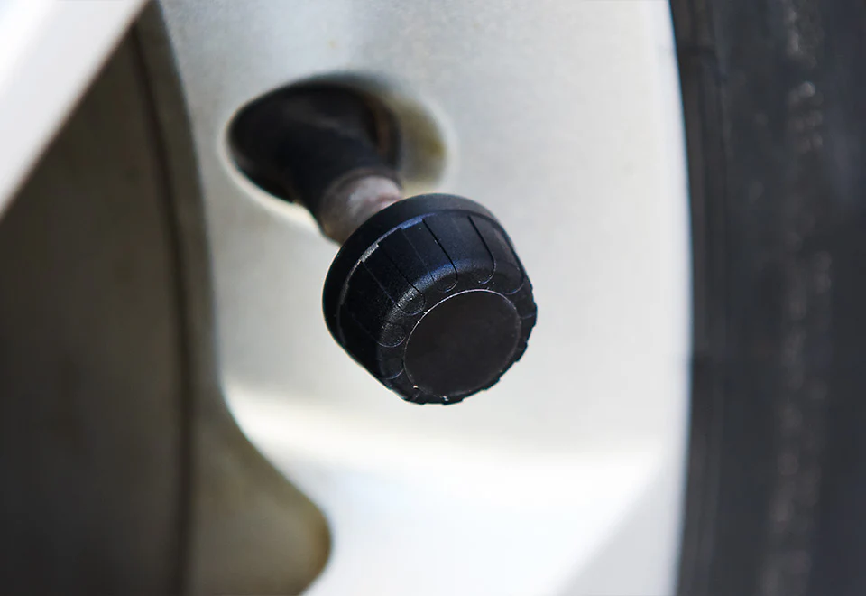 Wireless Tire Pressure Monitoring System - Image 2